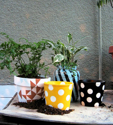 DIY Garden Pots(via Design Sponge)